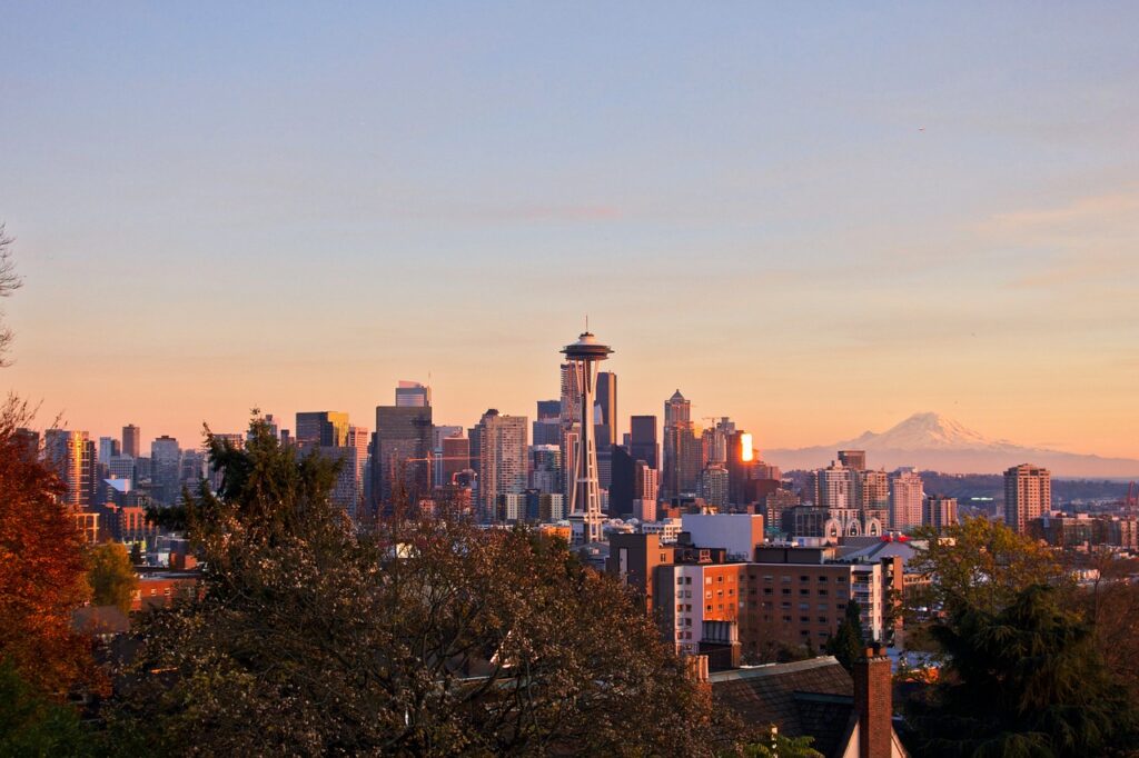seattle, skyline, space needle-4939579.jpg